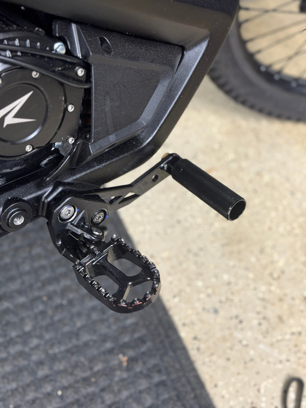 Mantis X Foot Lock