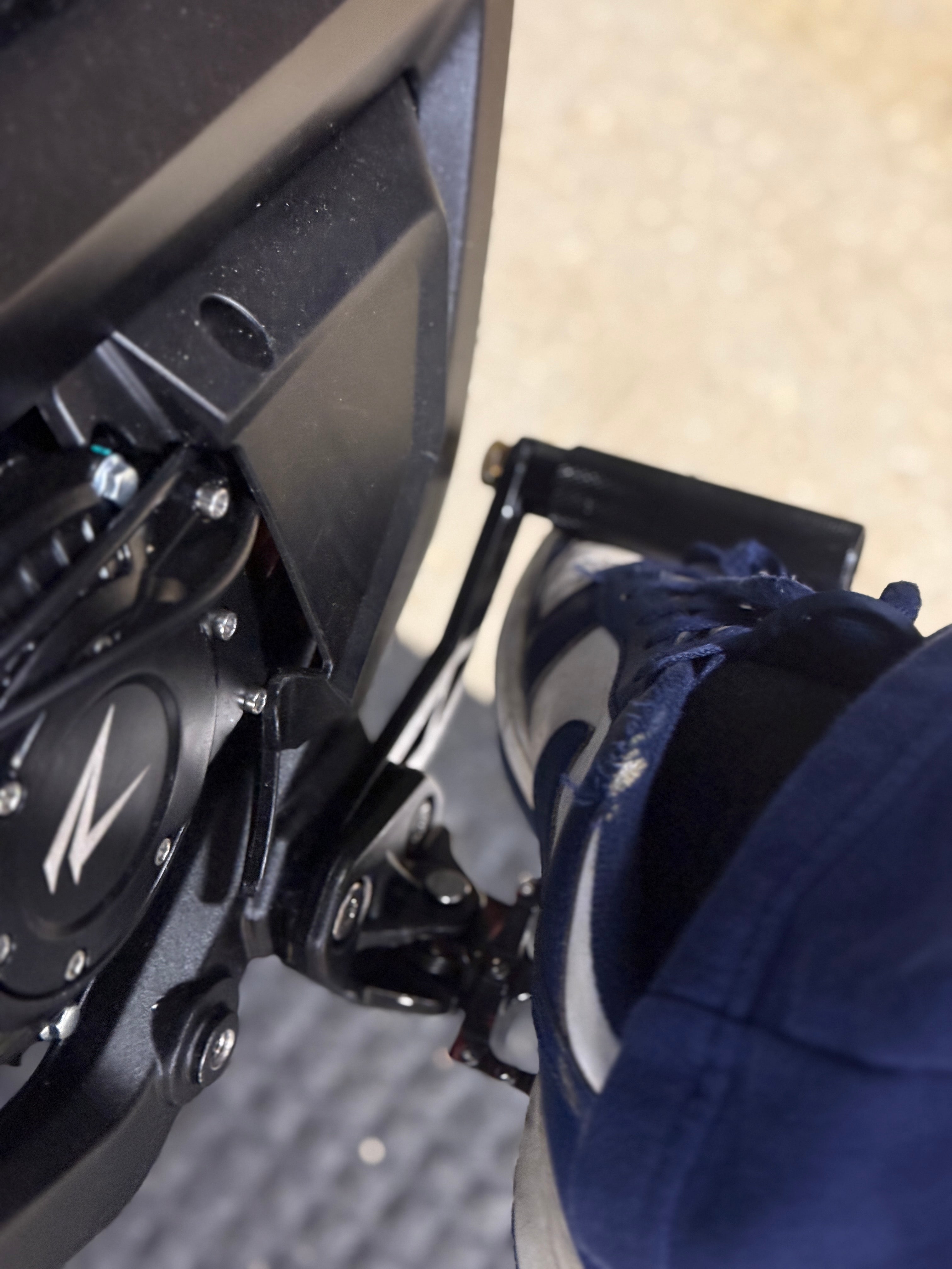 Mantis X Foot Lock
